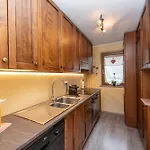 La Casa Dello Scoiattolo Cir Comunale N 20 Gressan