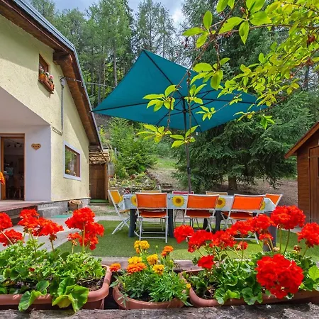 La Casa Dello Scoiattolo Cir Comunale N 20 بيت للعطل غريسان