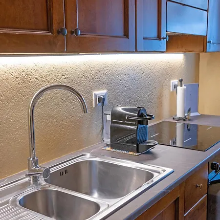 La Casa Dello Scoiattolo Cir Comunale N 20 بيت للعطل *