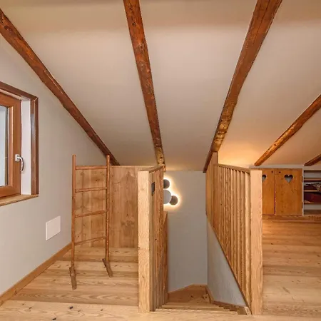 La Casa Dello Scoiattolo Cir Comunale N 20 بيت للعطل غريسان