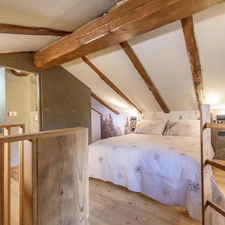 Tatil Evi La Casa Dello Scoiattolo Cir Comunale N 20 Gressan